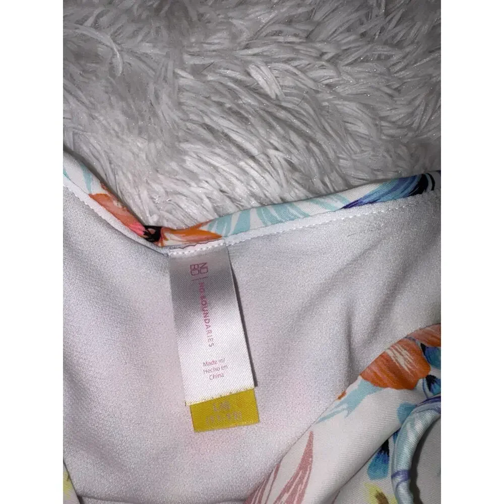 No Boundaries Juniors L White Floral Bikini/tankini Bottoms. Cute